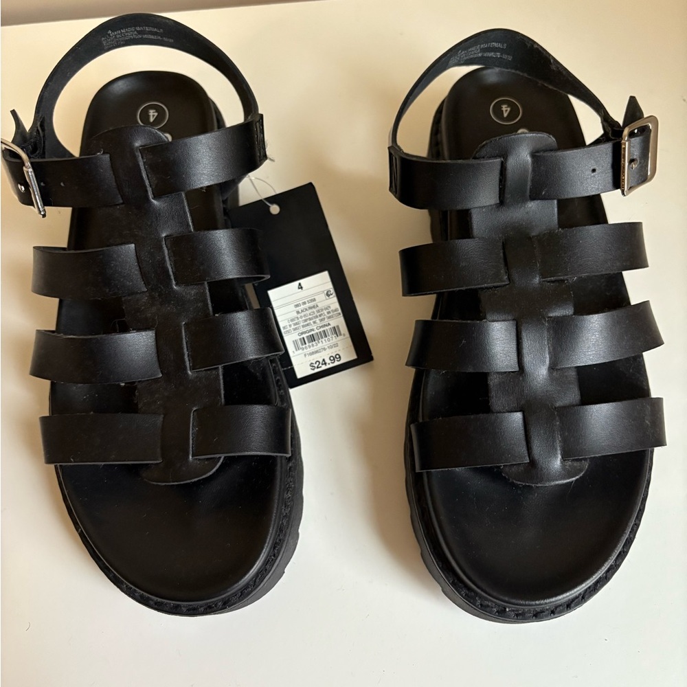 Girl Target Kids Black Strap Sandals size 4